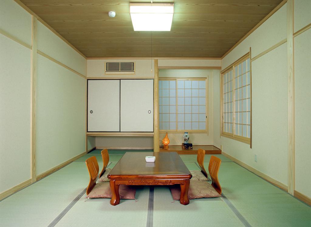 טובה Ryokan Sawaei חדר תמונה